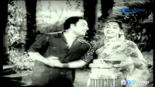Aadivarum Paavai