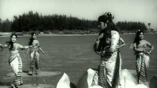 Neela Pattaadai Katti