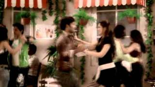 Rote Rote Yuhi Raat Guzar Jati Hai