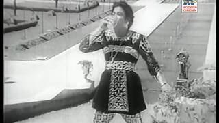 Un Alagai Kanniyargal
