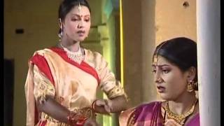 Jamuna Kahuchhi Jashoda Ku Chahin